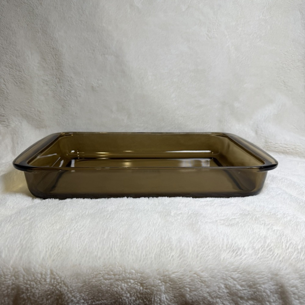 Vintage 1980's Pyrex Amber Glass 233 Tab Handles Cake Brownie Bake Pan Casserole